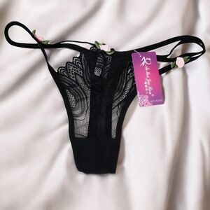 Elegant Black Lace Thong